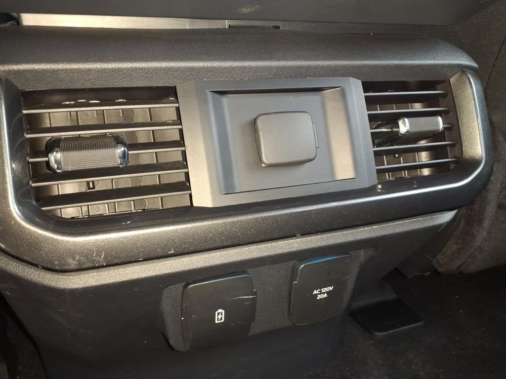 Certified Used 2023 Black Metallic Ford XLT image 20