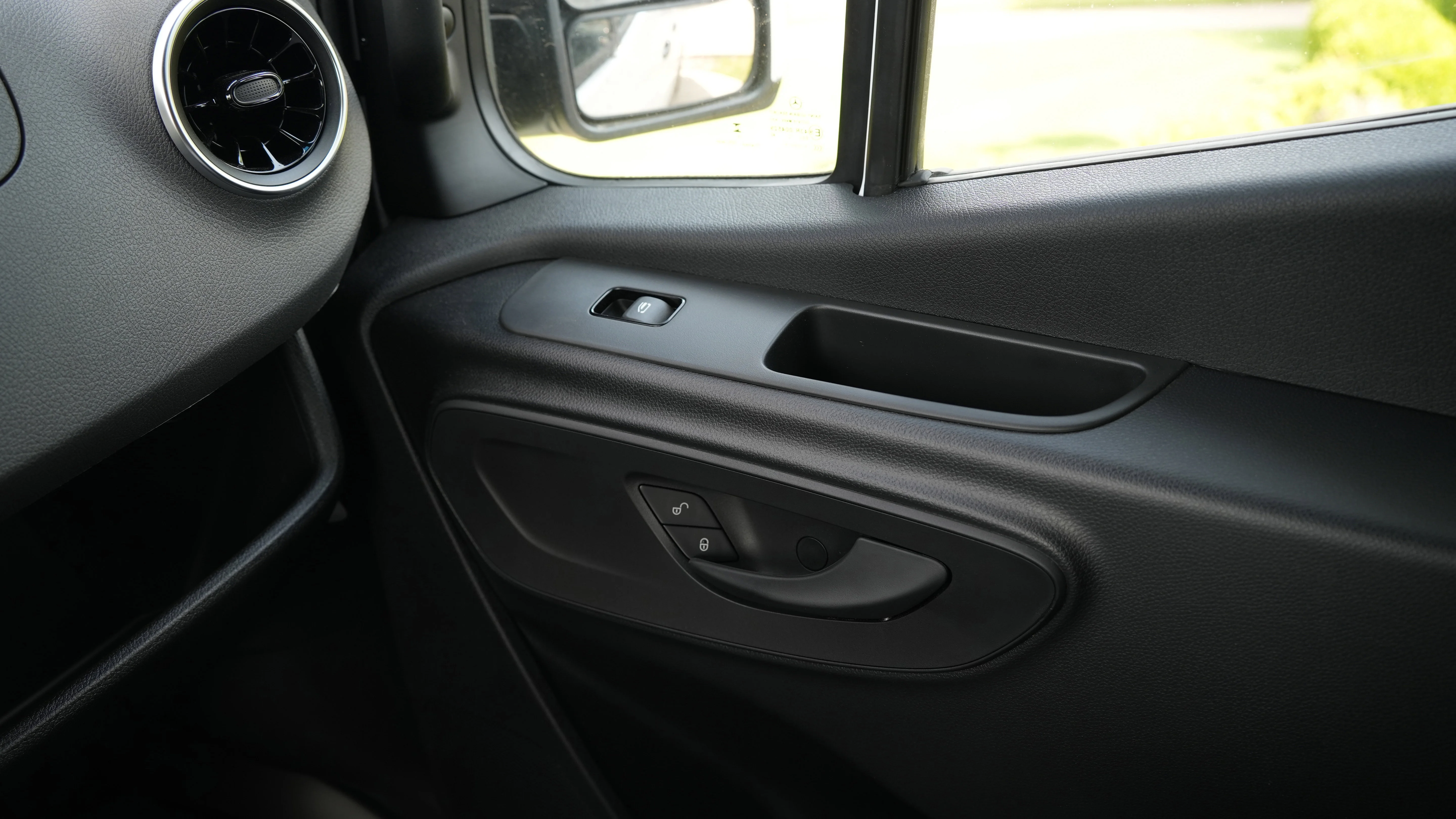 2025 Mercedes-Benz Sprinter Cargo Van Base - Photo 23