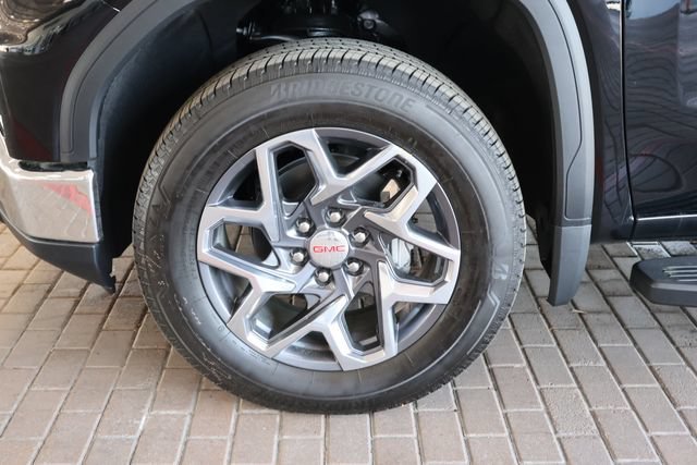 2026 GMC Sierra 1500 SLE - Photo 11