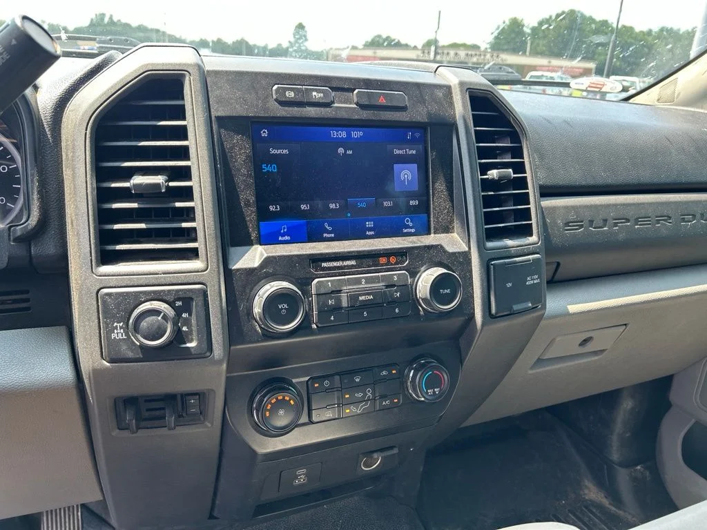 Used 2021 Oxford White Ford XL image 13