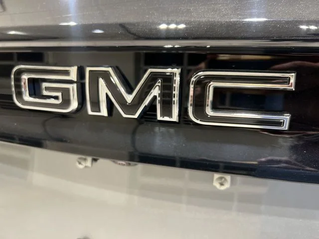 New 2026 Silver GMC Elevation image 30