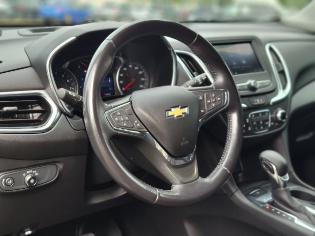 Used 2022 Silver Chevrolet LT image 22
