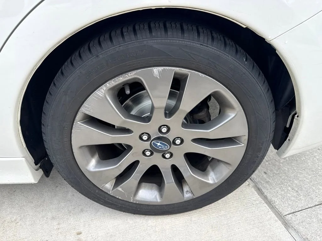 Used 2015 Crystal White Pearl Subaru 2.0i Sport Premium image 8