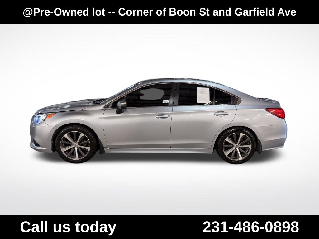 Used 2015 Silver Subaru 2.5i image 2