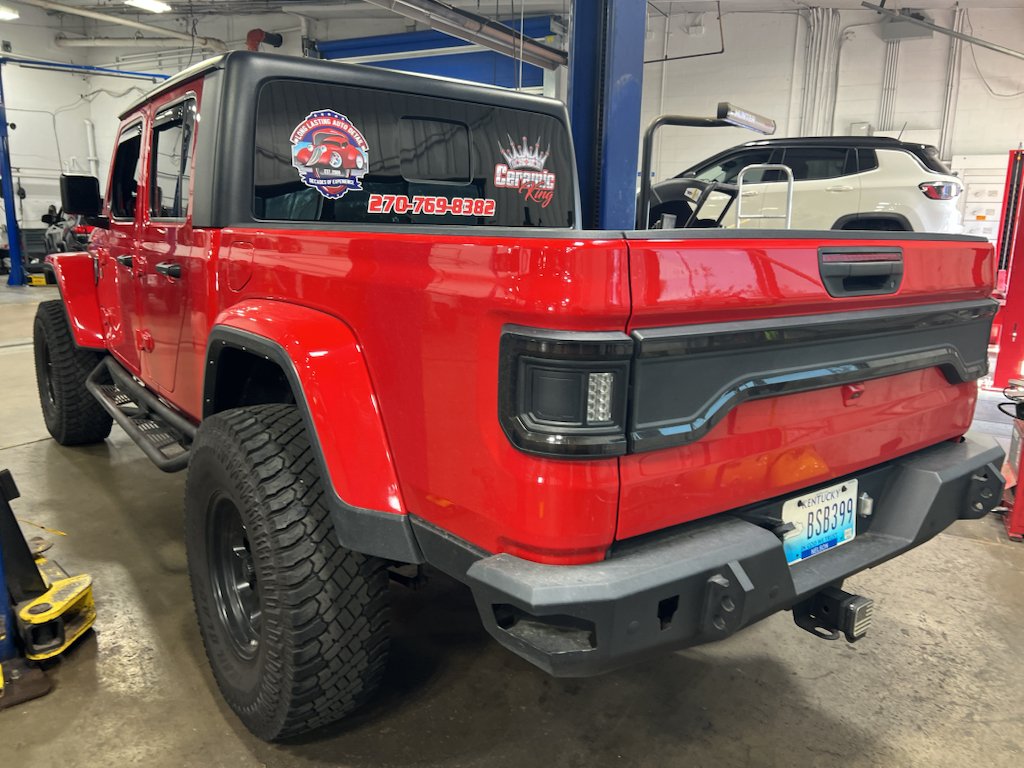 Used 2023 Firecracker Red Clearcoat Jeep Sport S image 7