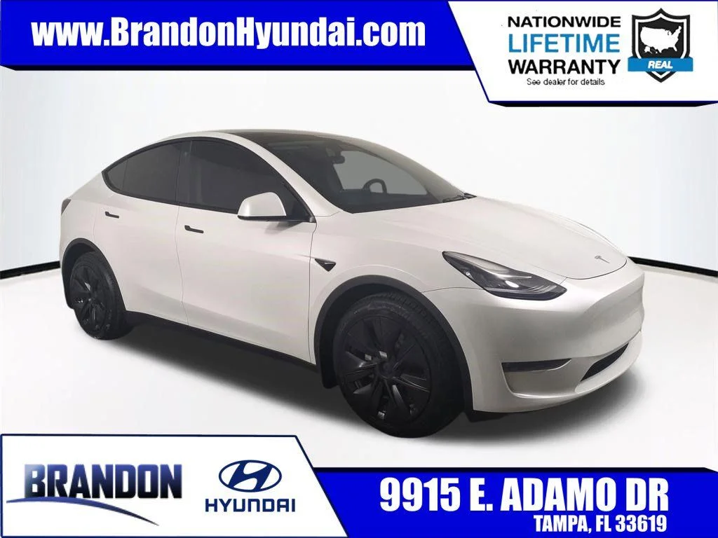 2023 Tesla Model Y Long Range Dual Motor All-Wheel Drive's photo