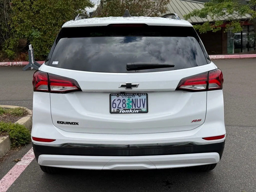 Used 2022 Summit White Chevrolet RS image 6