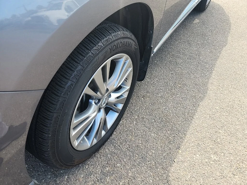 Used 2013 Gray Lexus 450h image 7