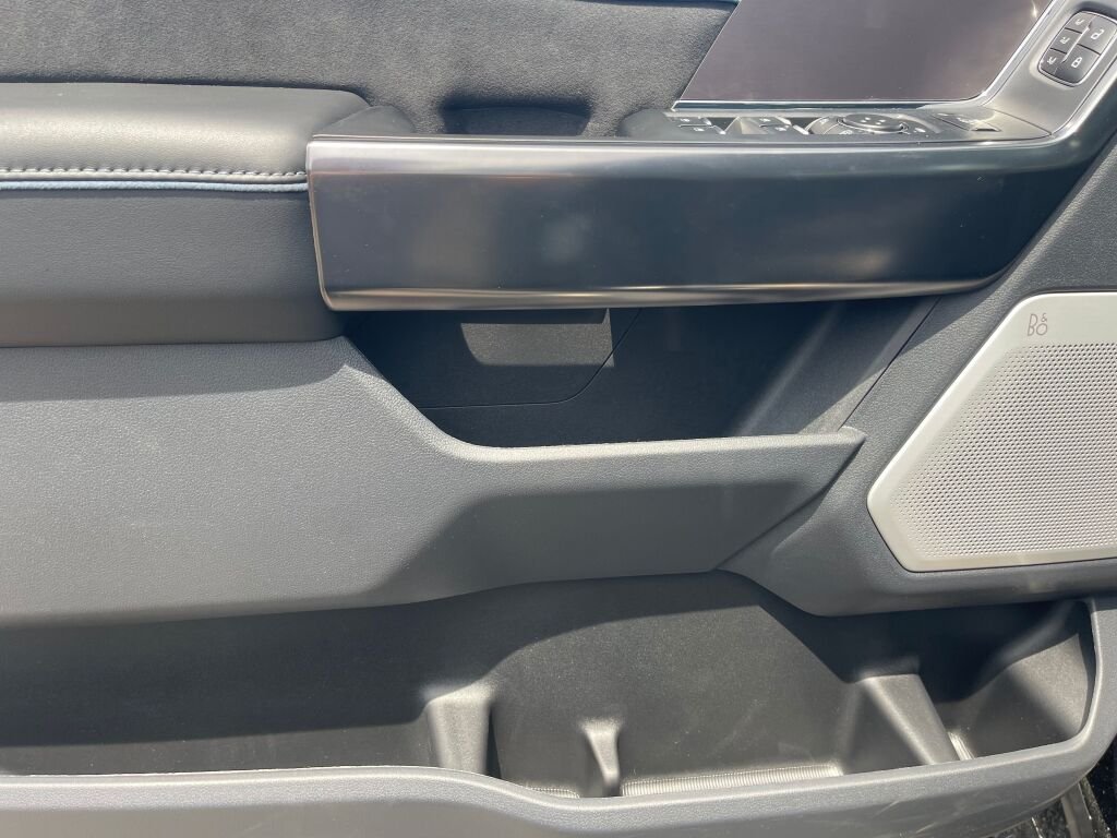New 2026 Agate Black Metallic Ford Platinum image 7