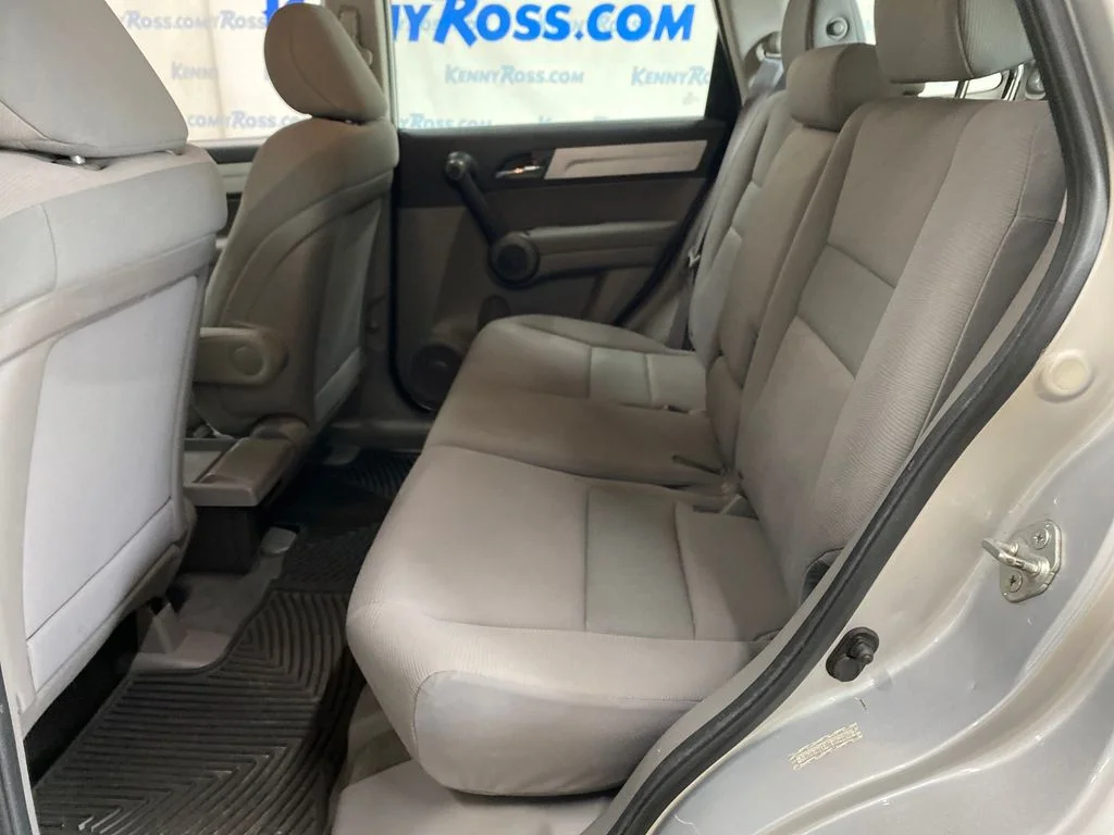 Used 2011 White Honda LX image 10