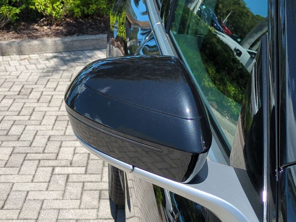 New 2026 Black Sapphire Metallic BMW 30 xDrive image 12