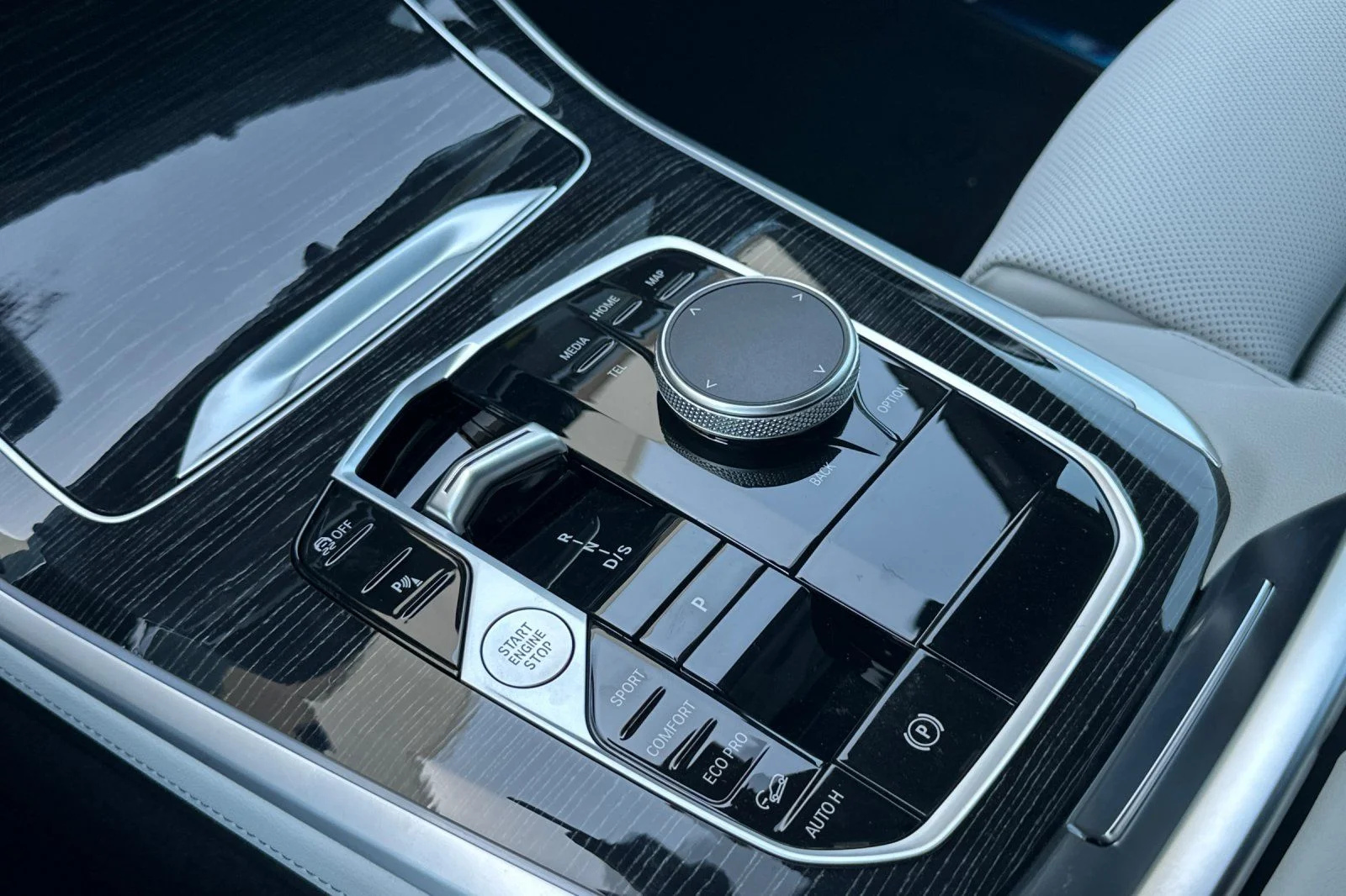 New 2026 Blue BMW xDrive40i image 19