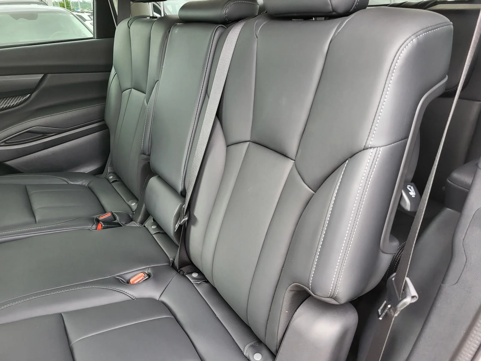 2026 Subaru Ascent Premium - Photo 14