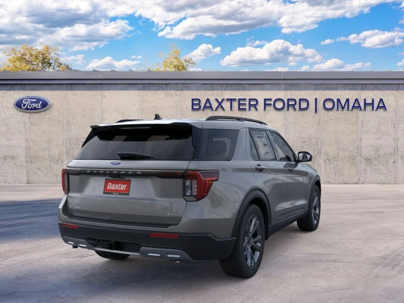 New 2026 Carbonized Gray Ford Active image 35