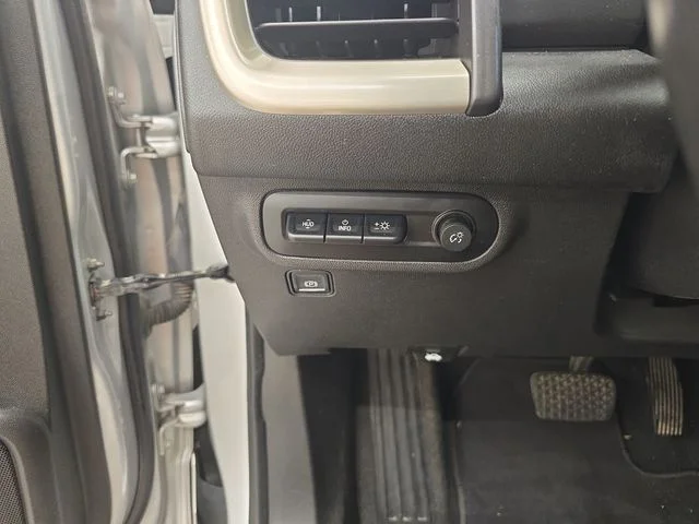 Used 2022 Quicksilver Metallic GMC Denali image 36