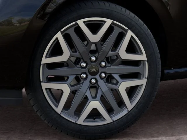 New 2027 Black Ford Platinum image 19