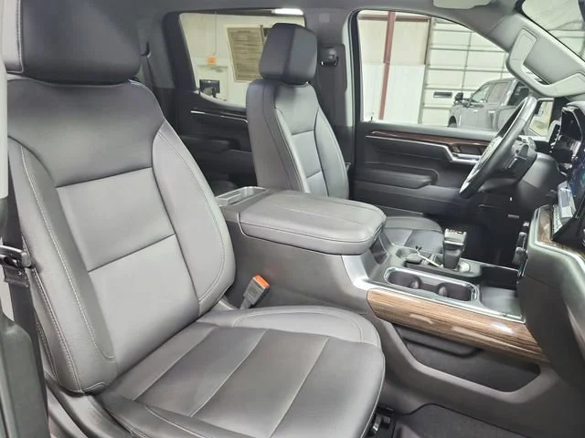 2024 Chevrolet Silverado 1500 RST - Photo 42