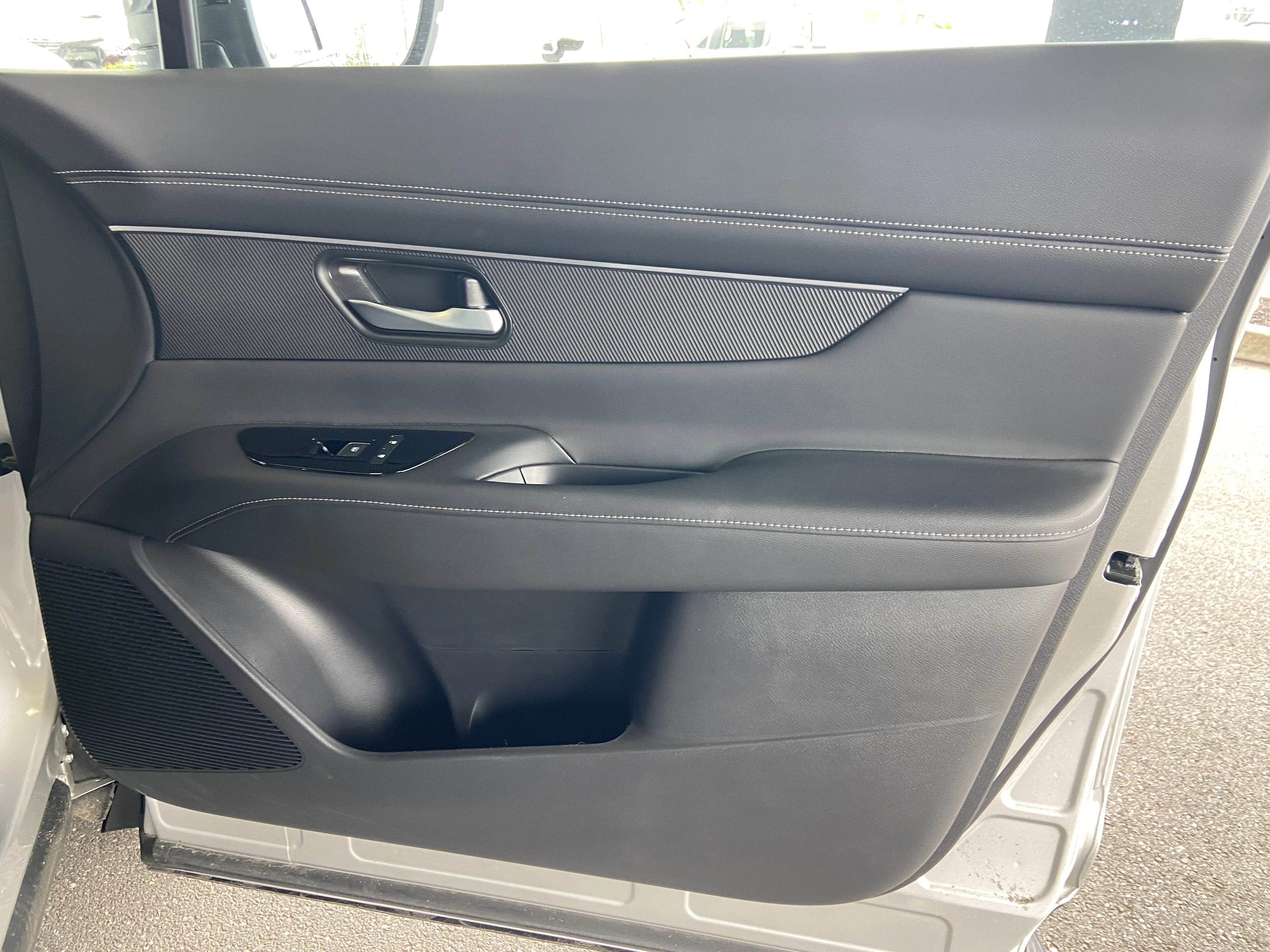 2025 Nissan Murano SV - Photo 28