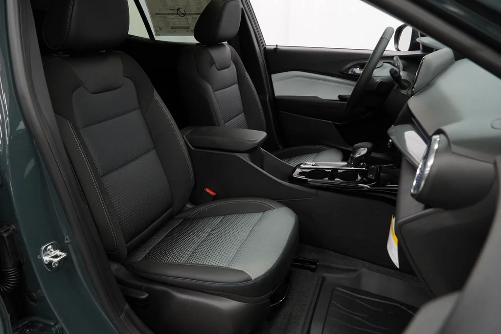 2026 Chevrolet Trax LT - Photo 28