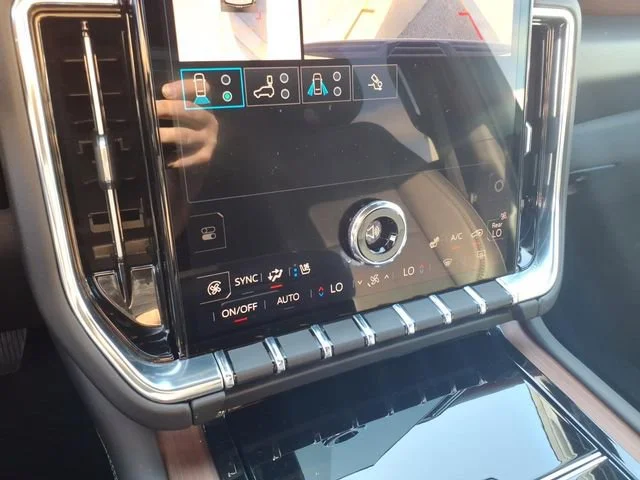Used 2025 Sterling Metallic GMC Denali image 21