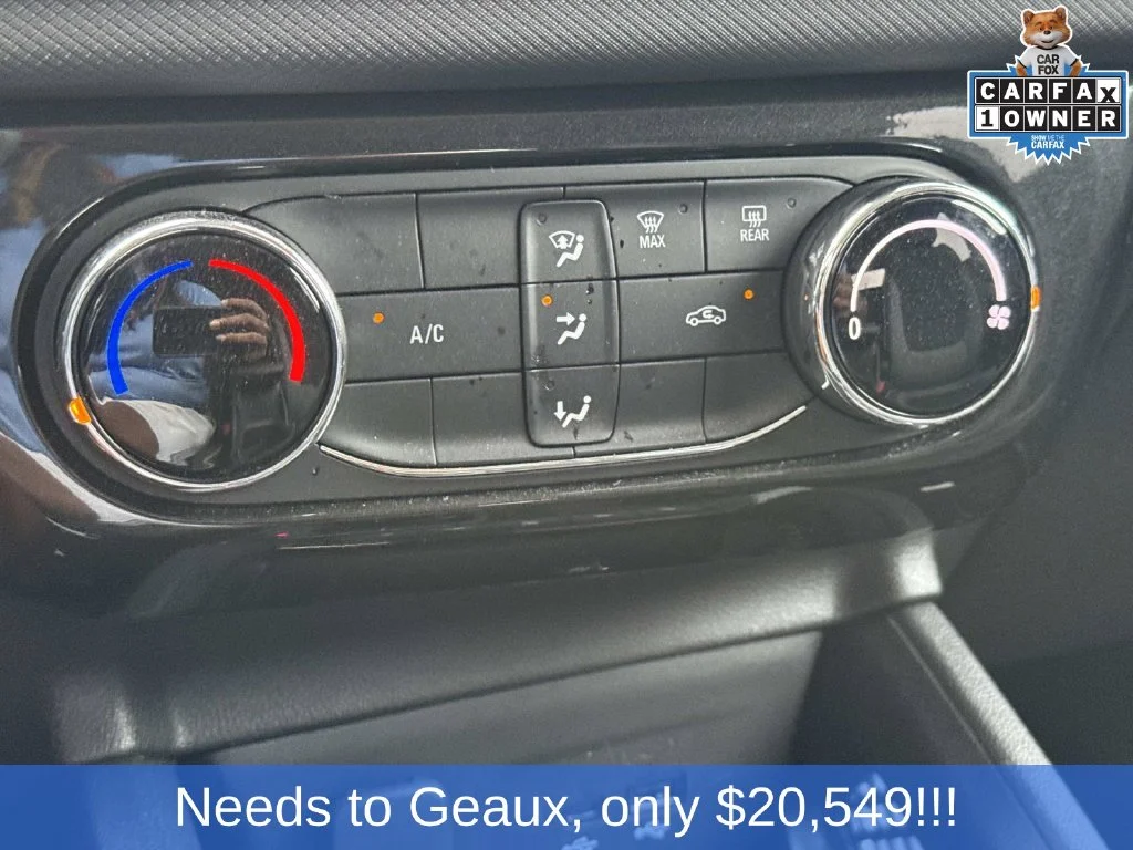 Used 2025 Black Chevrolet LT image 37