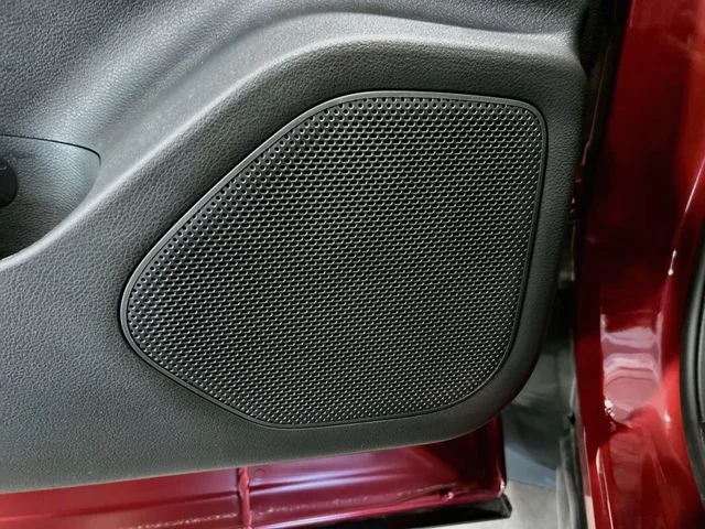 Used 2025 Red Nissan SL image 23