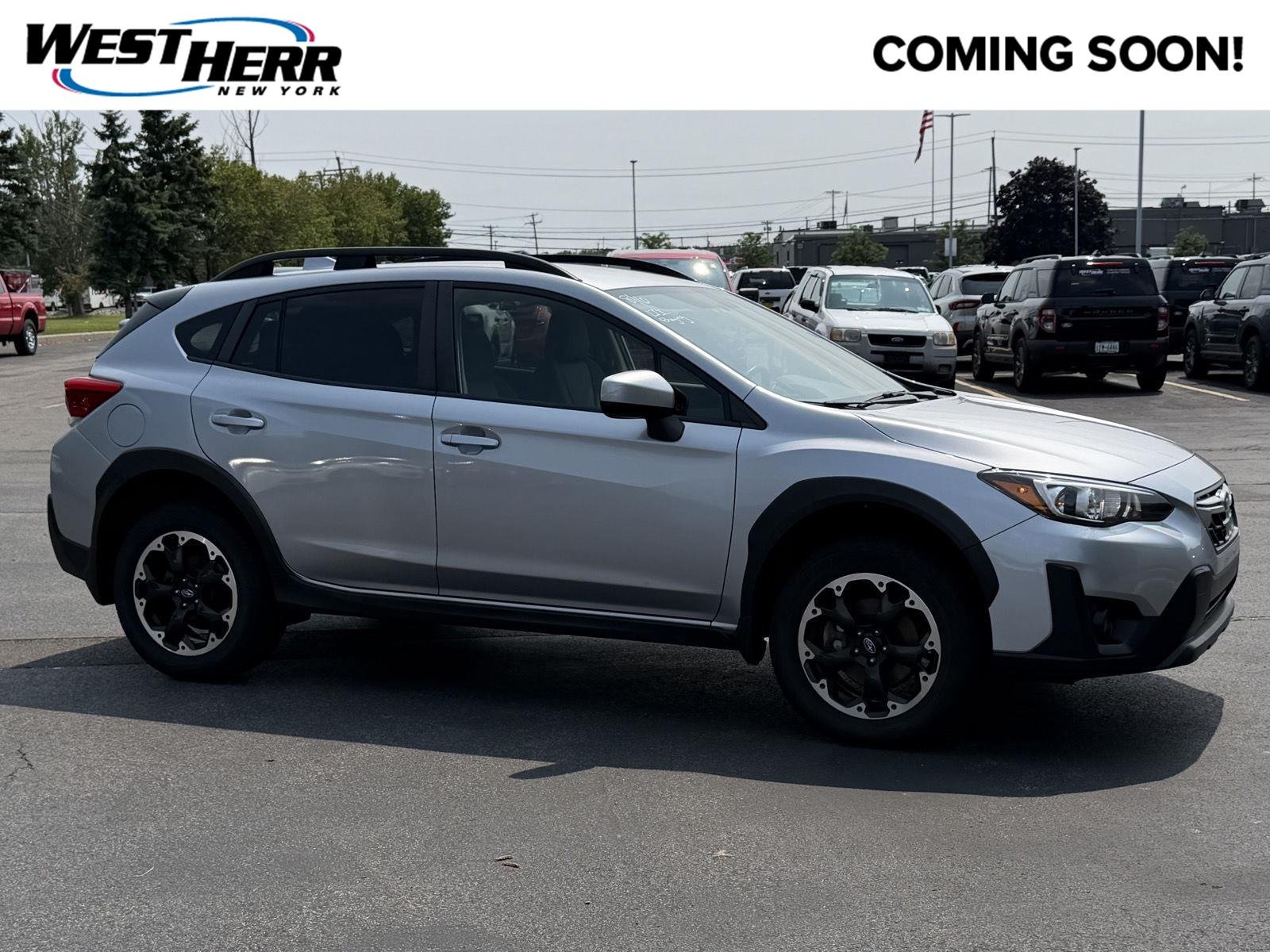 Used 2023 Ice Silver Metallic Subaru Premium image 1