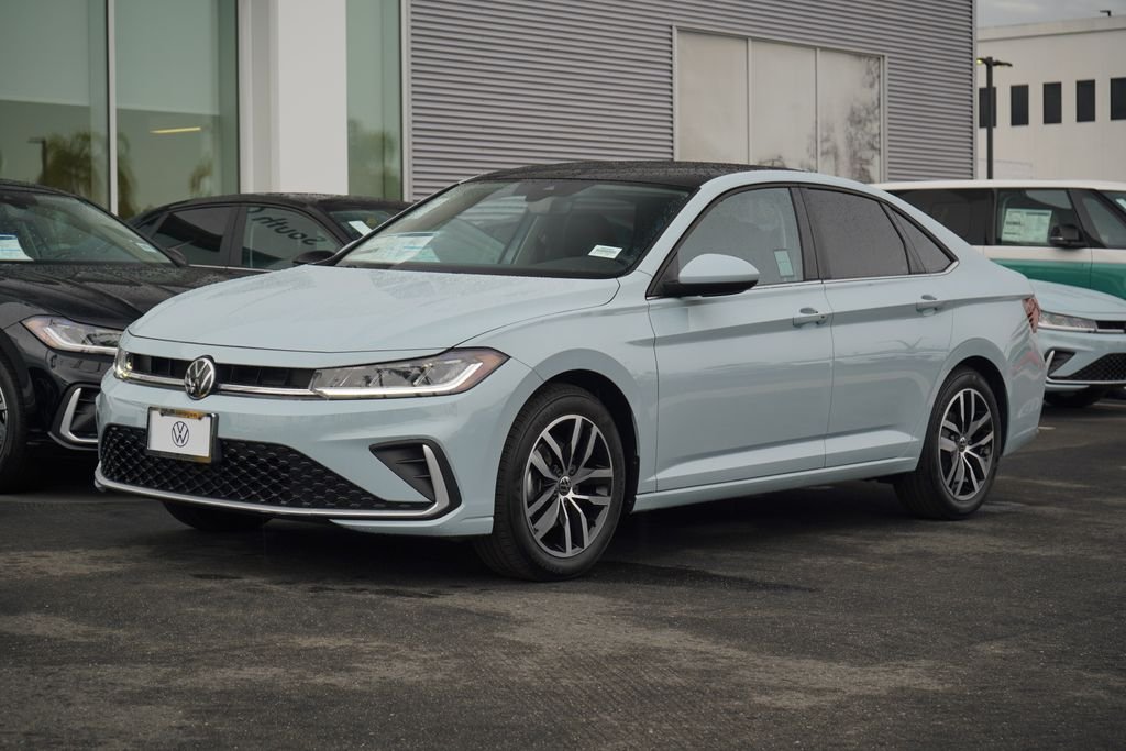 2025 Volkswagen Jetta 1.5T SE Auto SULEV's photo