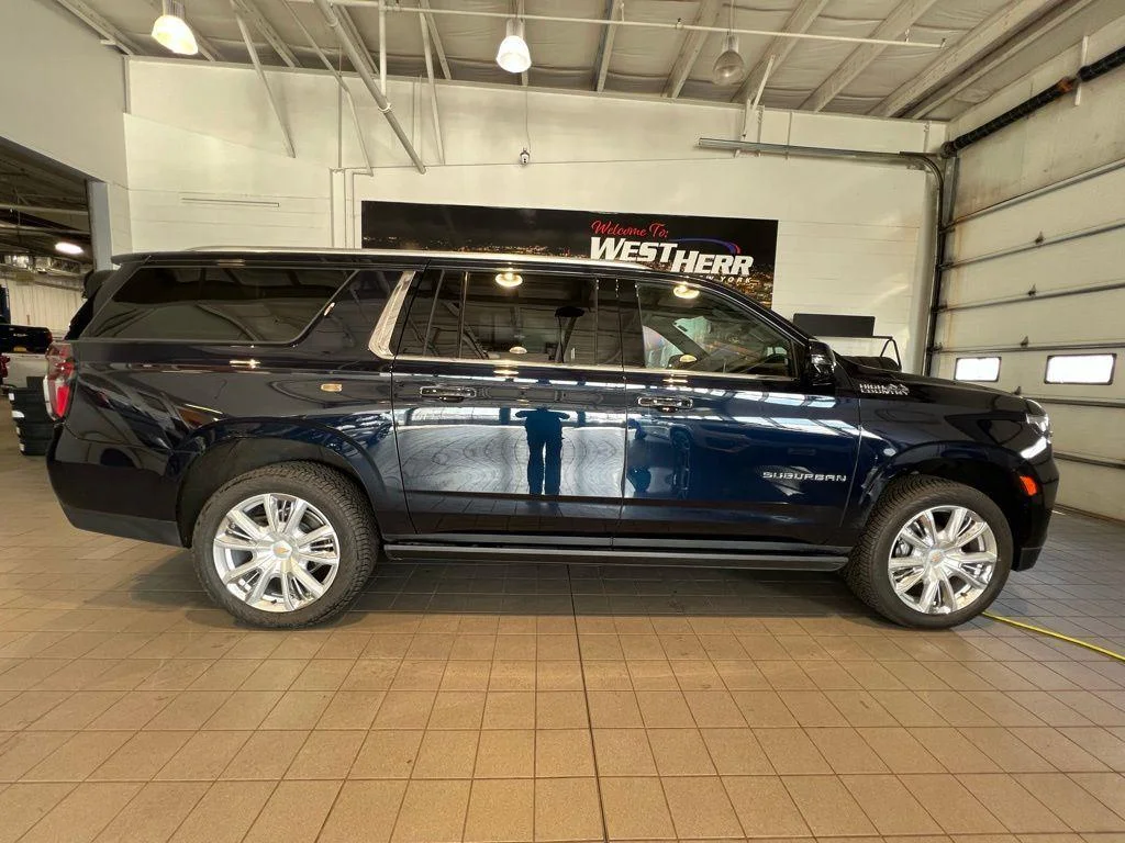 Used 2024 Midnight Blue Metallic Chevrolet High Country image 15