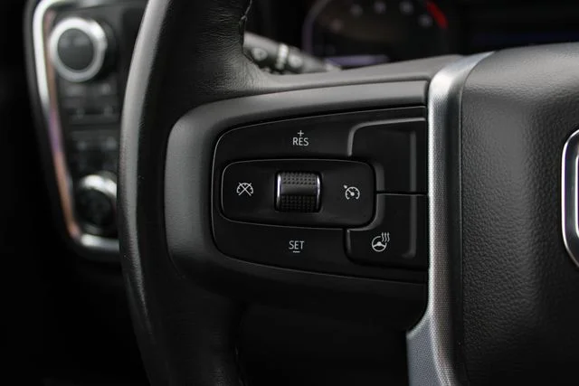 Used 2022 Gray GMC SLT image 9