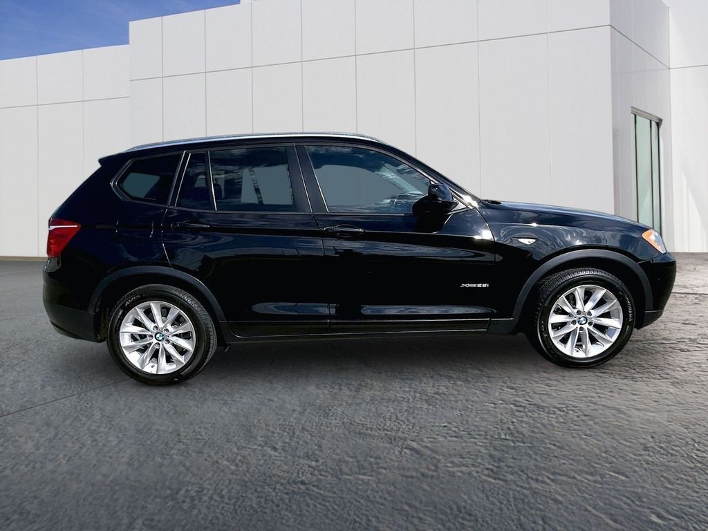 Used 2014 Black BMW xDrive28i image 8