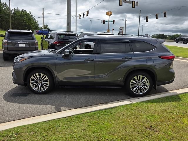 Used 2023 Gray Toyota Platinum image 4