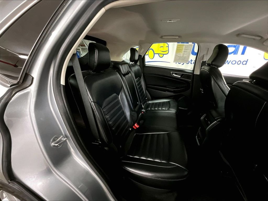 Used 2024 Silver Ford SEL image 16