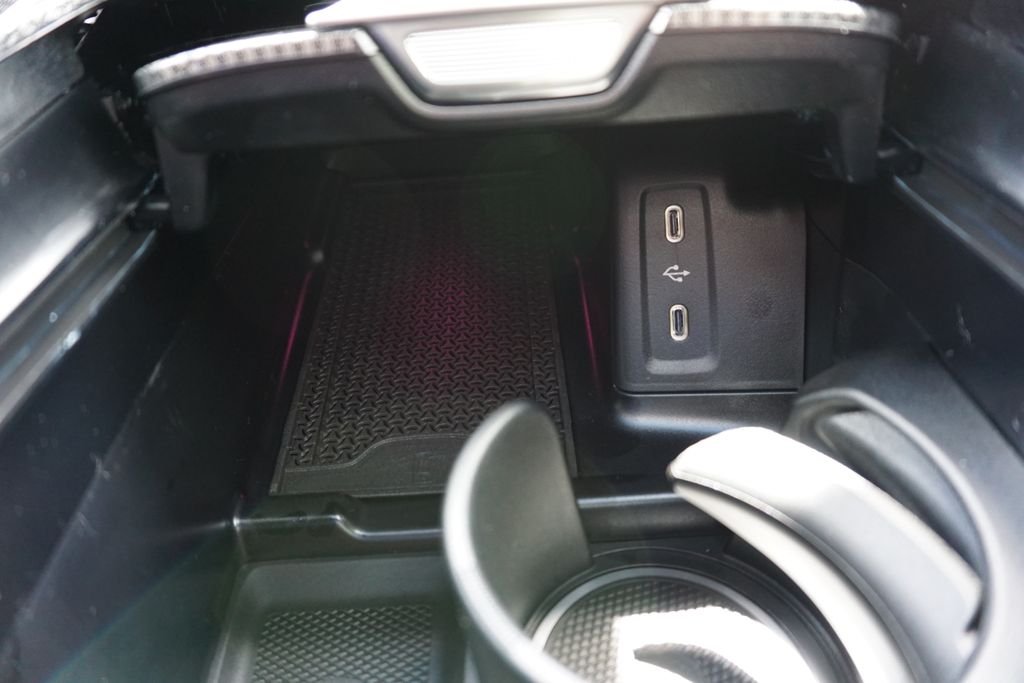 2025 Mercedes-Benz GLC Base - Photo 36