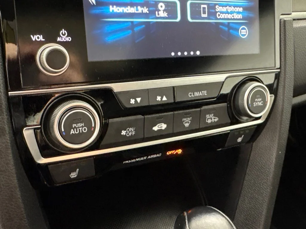 Used 2019  Honda EX image 30