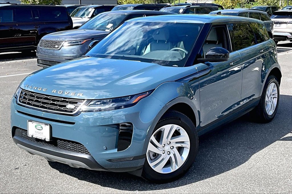 2026 Land Rover Range Rover Evoque