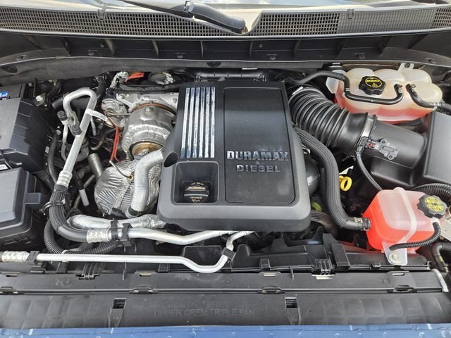 Used 2024 Lakeshore Blue Metallic Chevrolet RST image 29