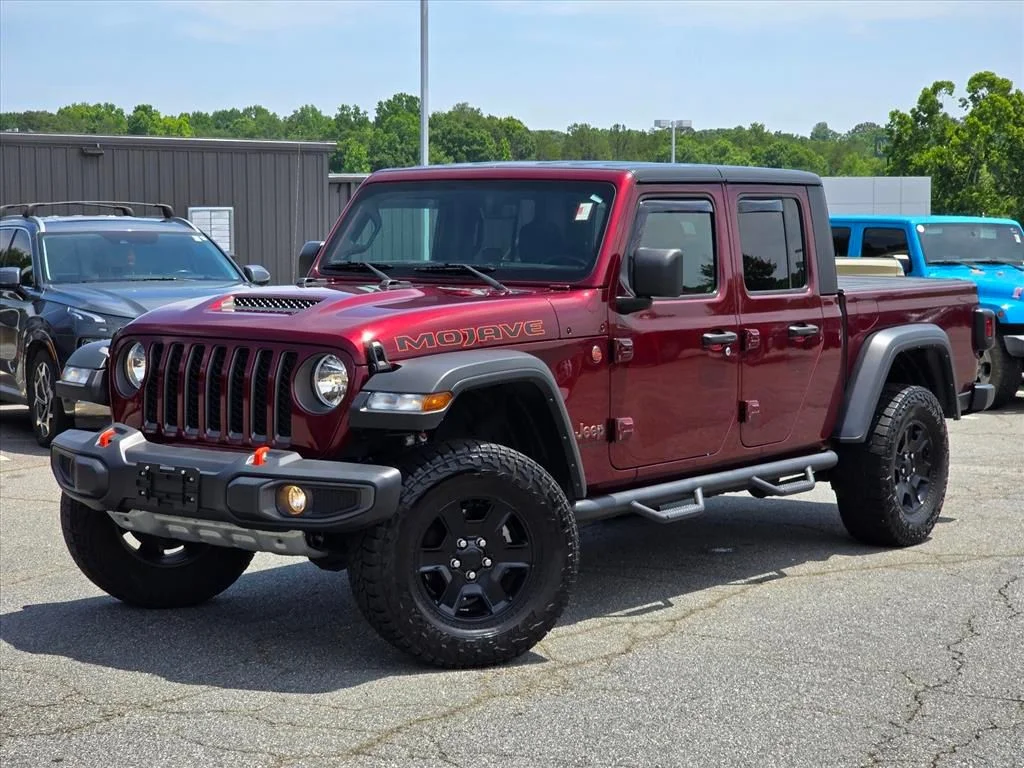 Used 2022 Red Jeep Mojave image 2