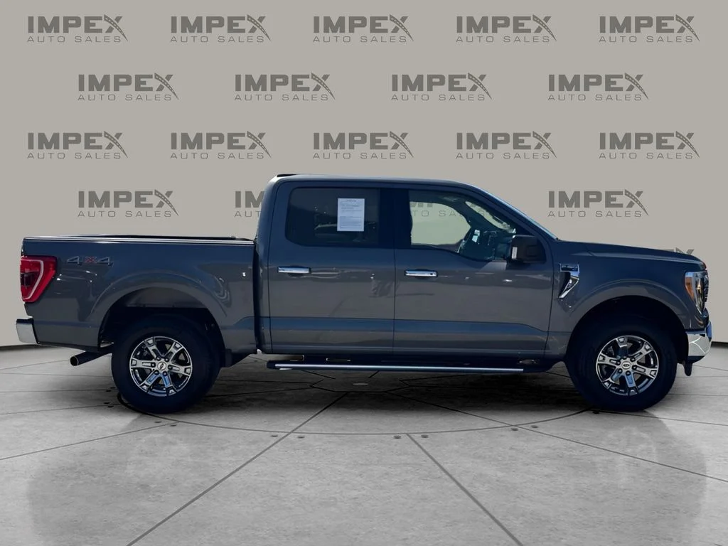 Used 2023 Gray Ford XLT image 6