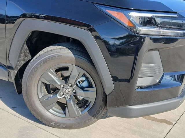 New 2026 Midnight Black Metallic Toyota LE image 3