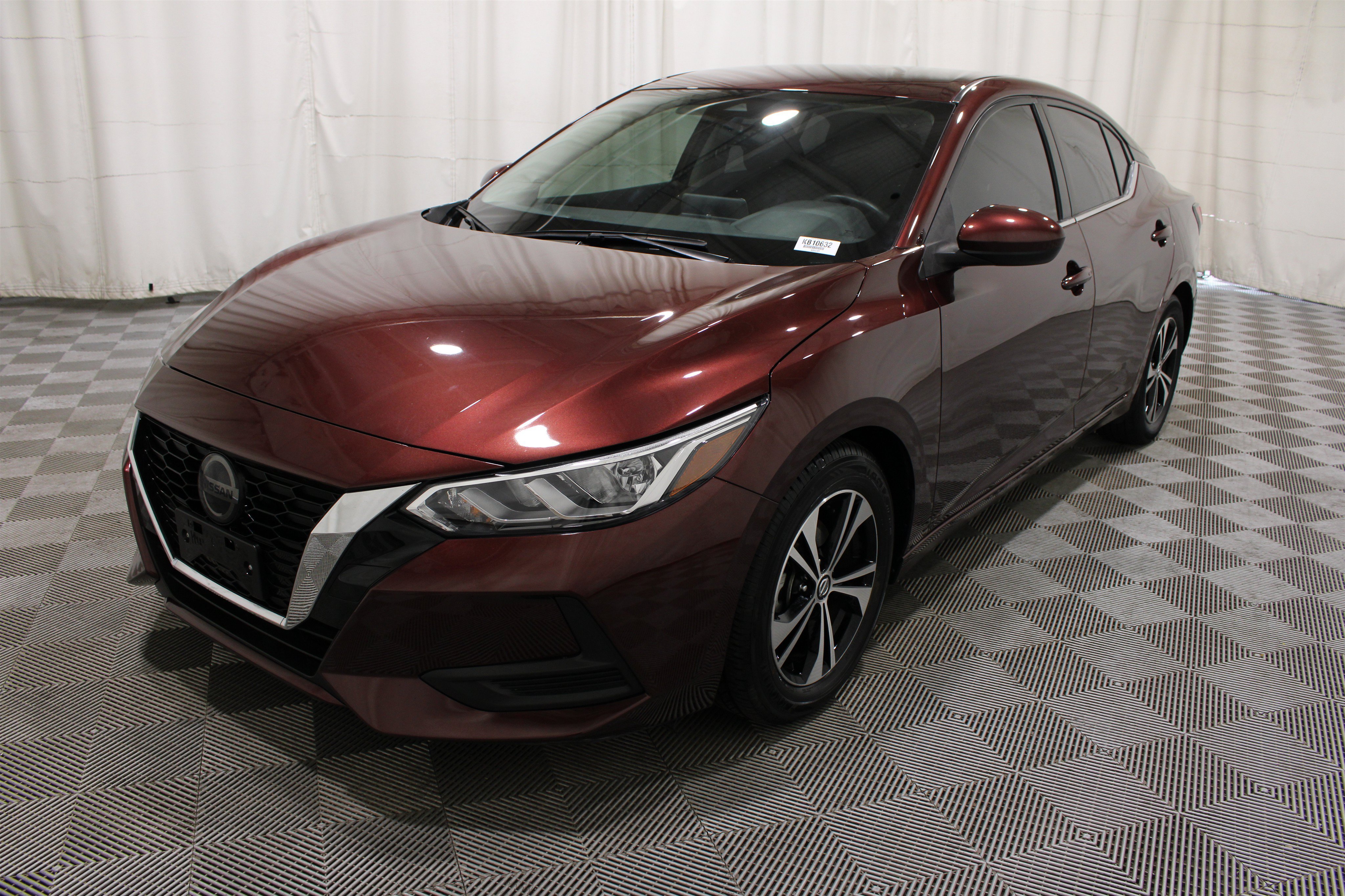Used 2023 Rosewood Metallic Nissan SV image 32