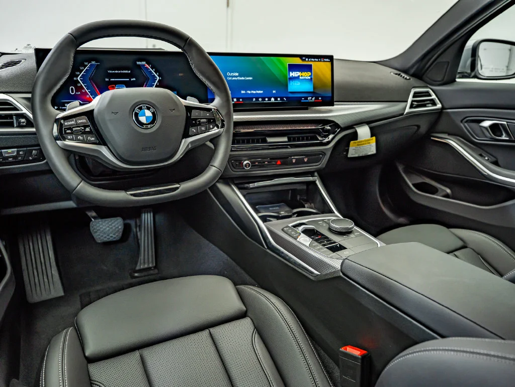 New 2026 Skyscraper Grey Metallic BMW 330i xDrive image 27