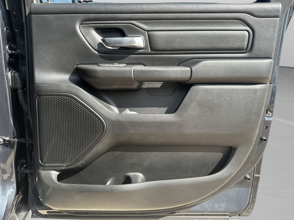 New 2026 Forged Blue Metallic Exterior Paint RAM Warlock image 34
