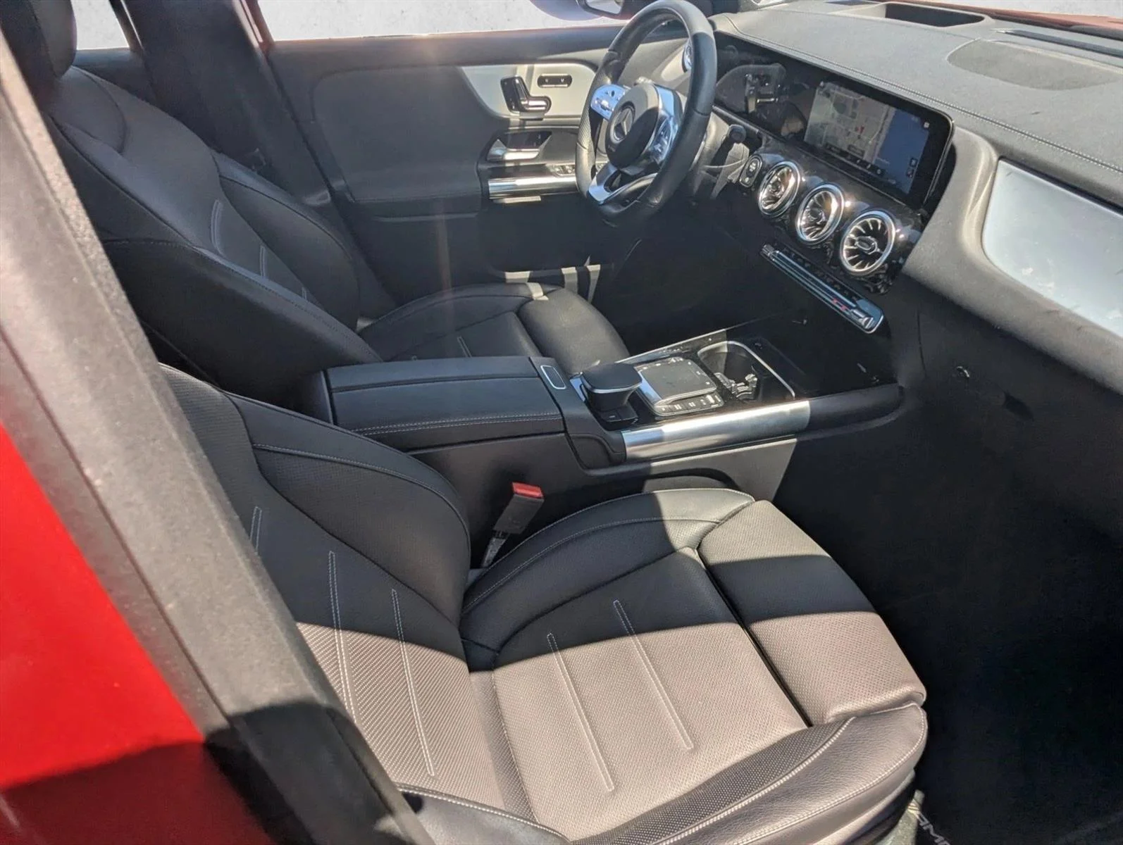 Used 2022 Manufaktur Patagonia Red Mercedes-Benz AMG® GLA 45 image 19