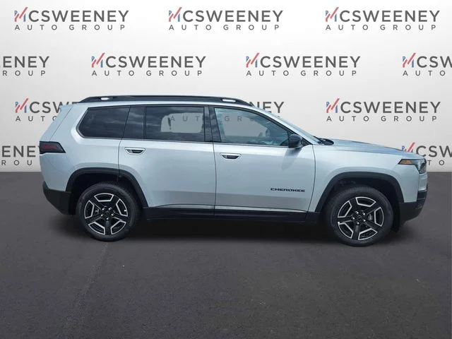 Used 2026 Silver Jeep Limited image 6