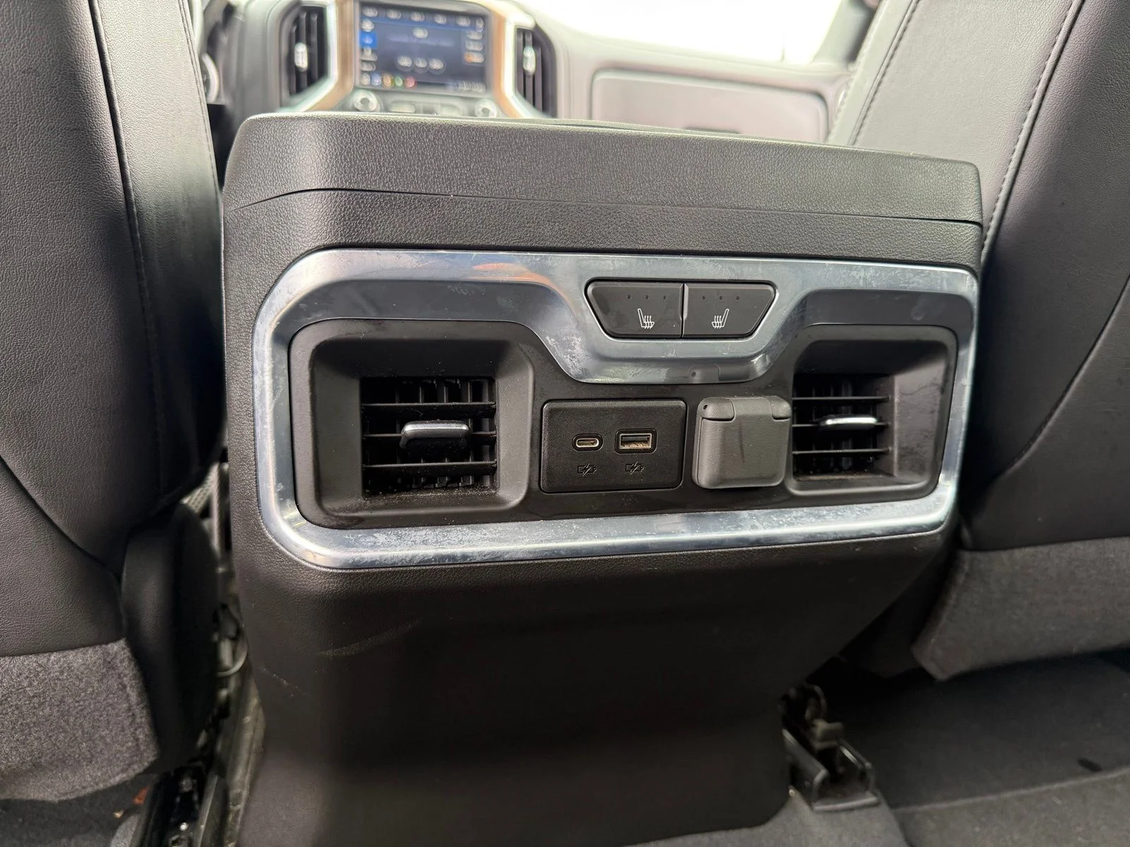 Used 2020 Beige Chevrolet High Country image 32