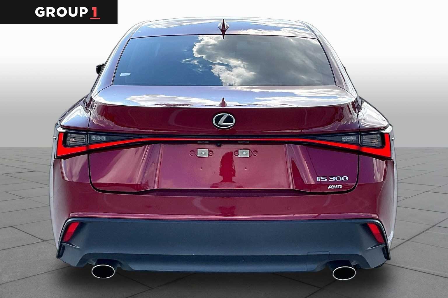 Used 2023 Matador Red Mica Lexus  image 8