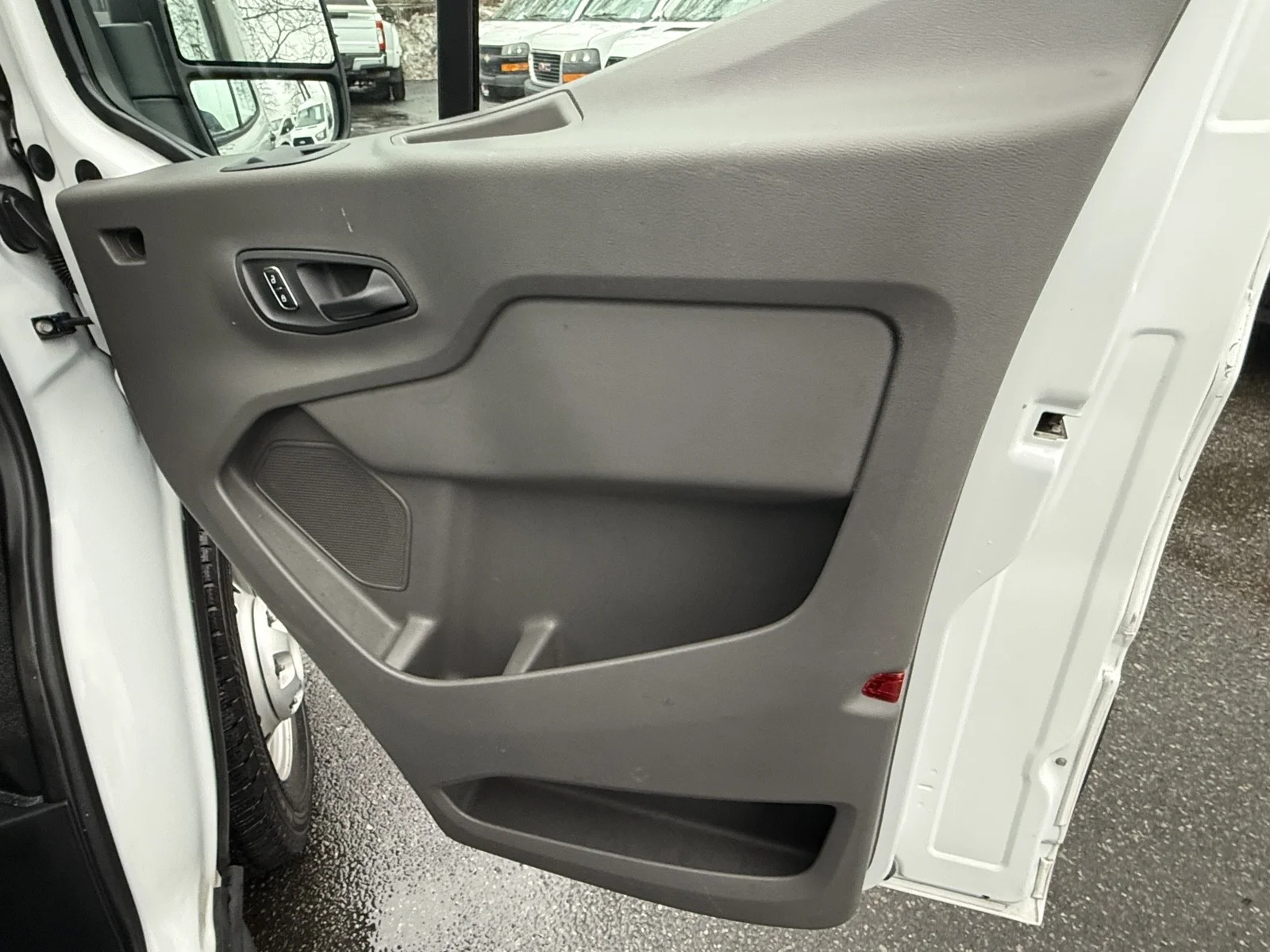 Used 2024 Oxford White Ford T-250 148