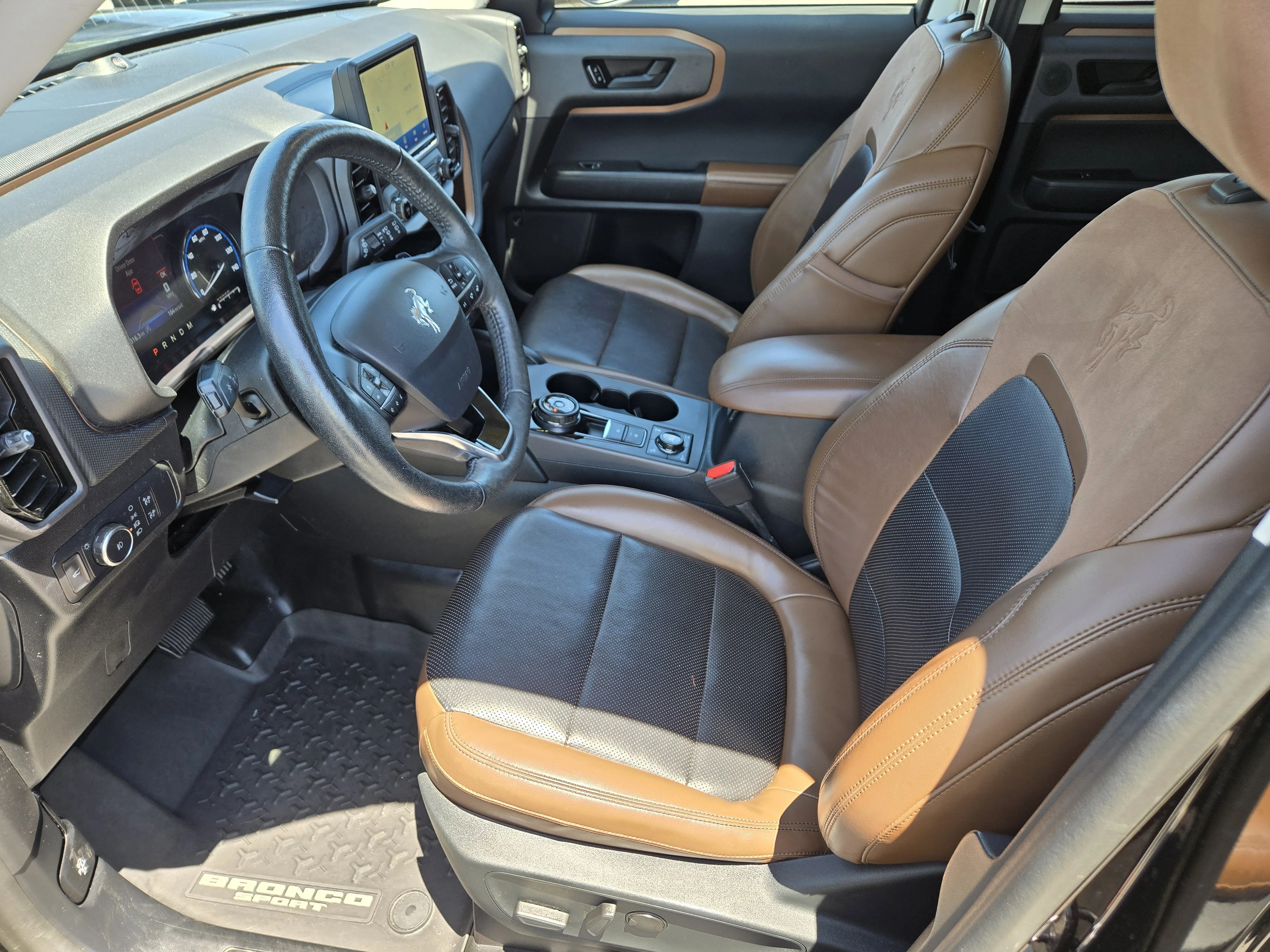 Used 2021 Kodiak Brown Metallic Ford Badlands image 16
