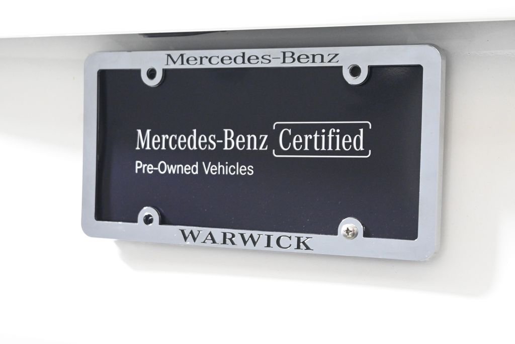 Used 2023 Polar White Mercedes-Benz GLB 250 image 14